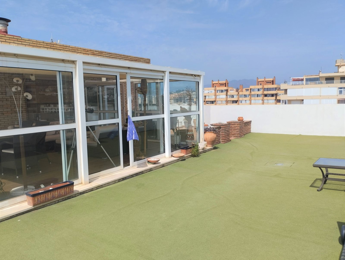 Penthouse for sale in Fuengirola 21
