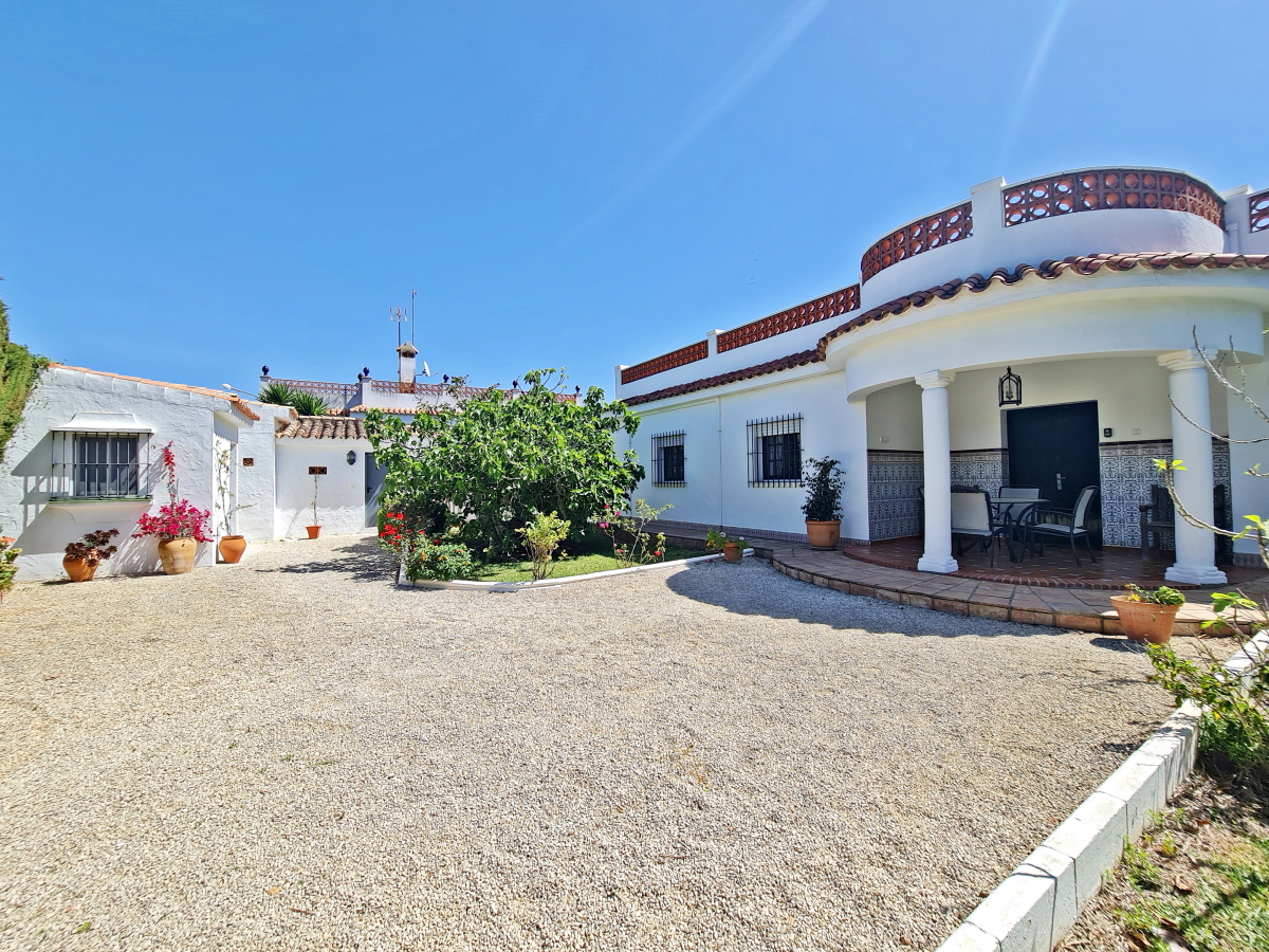 Villa te koop in Conil de la Frontera 8