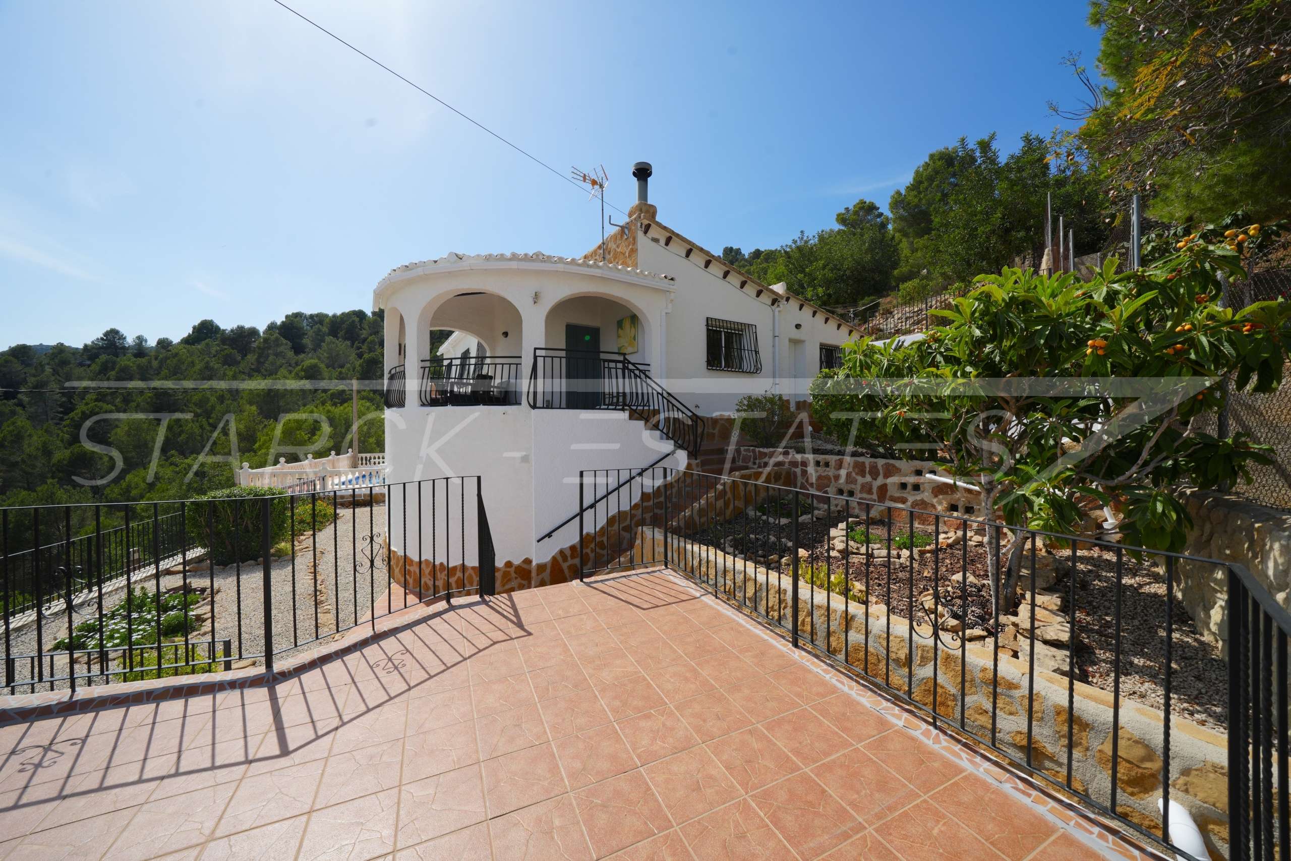 Villa te koop in Oliva 15