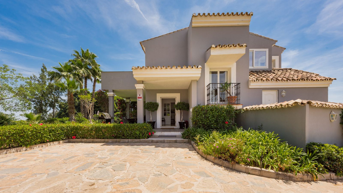 Haus zum Verkauf in Marbella - Nueva Andalucía 2