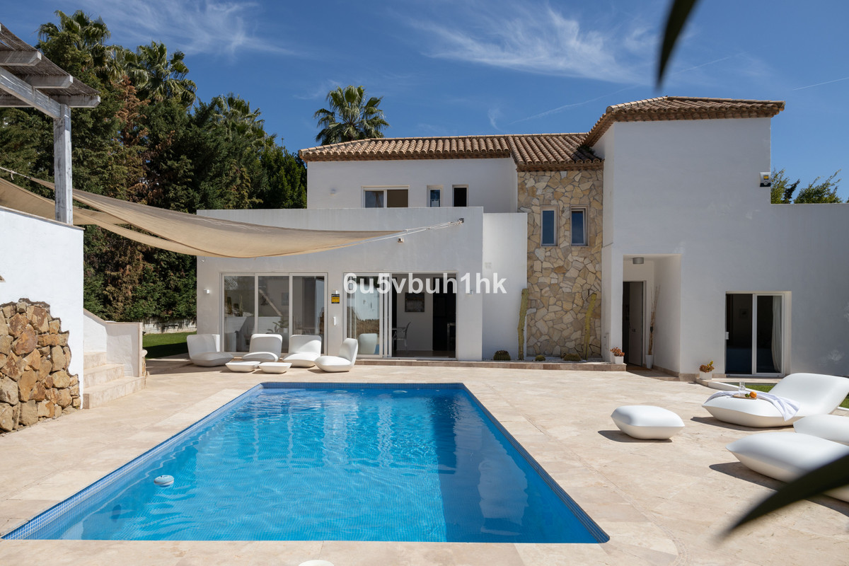 Property Image 578324-nueva-andalucia-villa-5-4