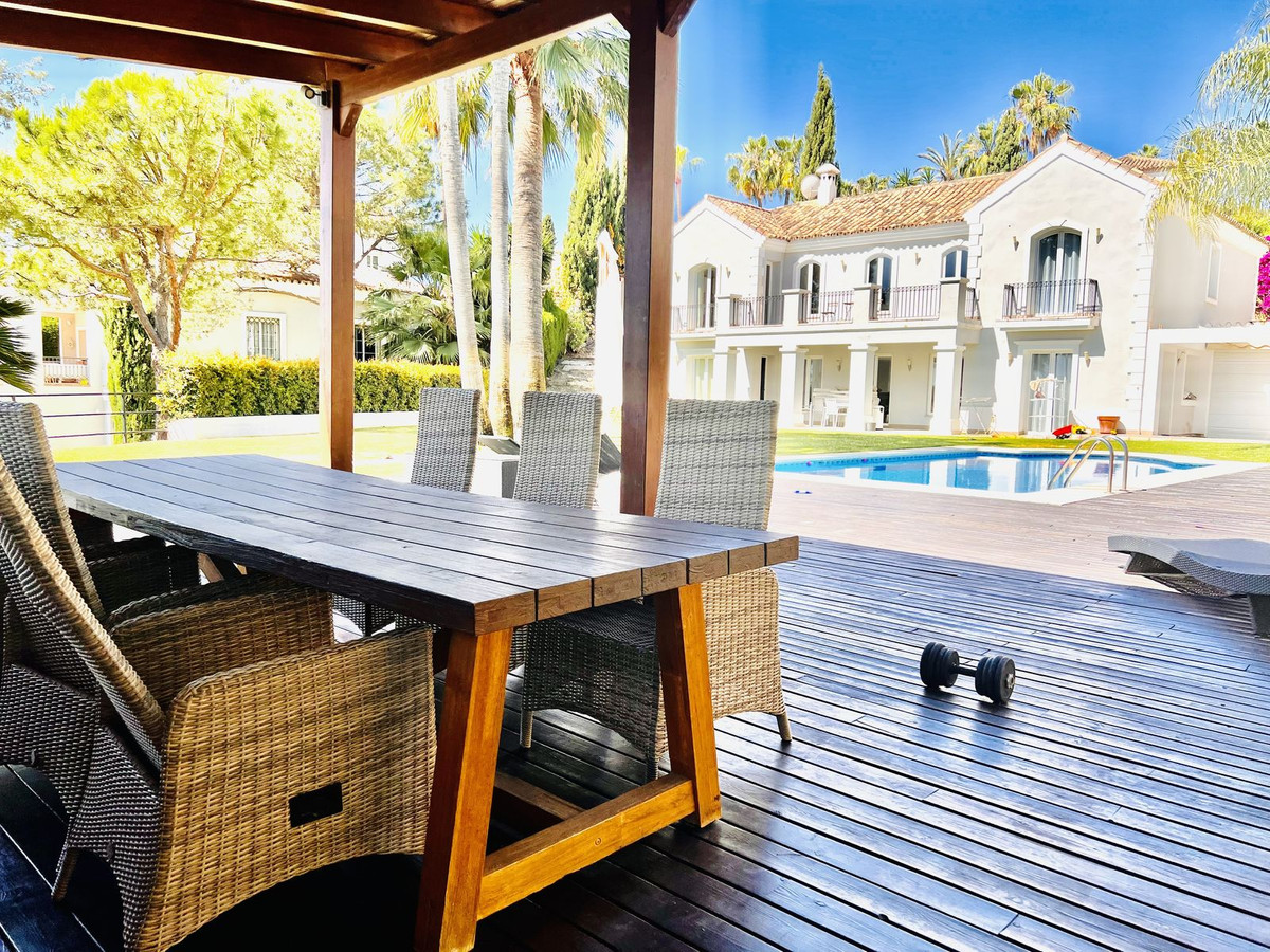 Villa te koop in Marbella - Nueva Andalucía 34