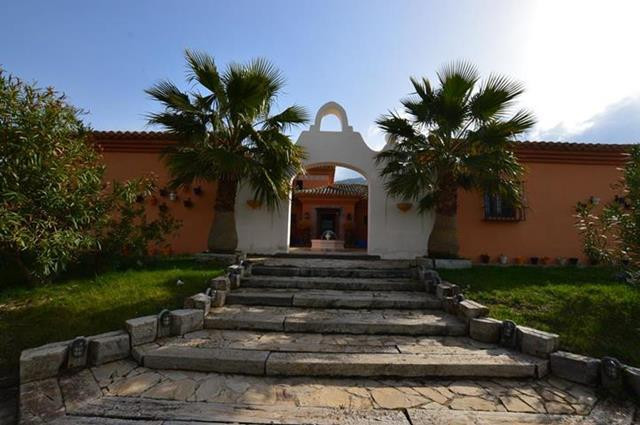 Landhaus zum Verkauf in Málaga 4