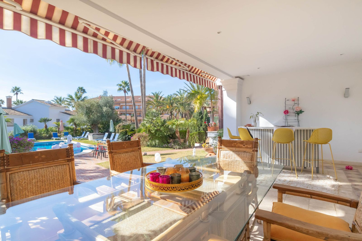 Villa for sale in Marbella - San Pedro and Guadalmina 11