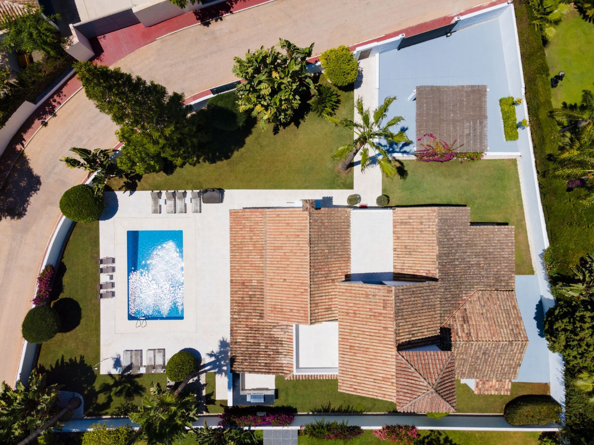 Villa for sale in Marbella - Nueva Andalucía 30