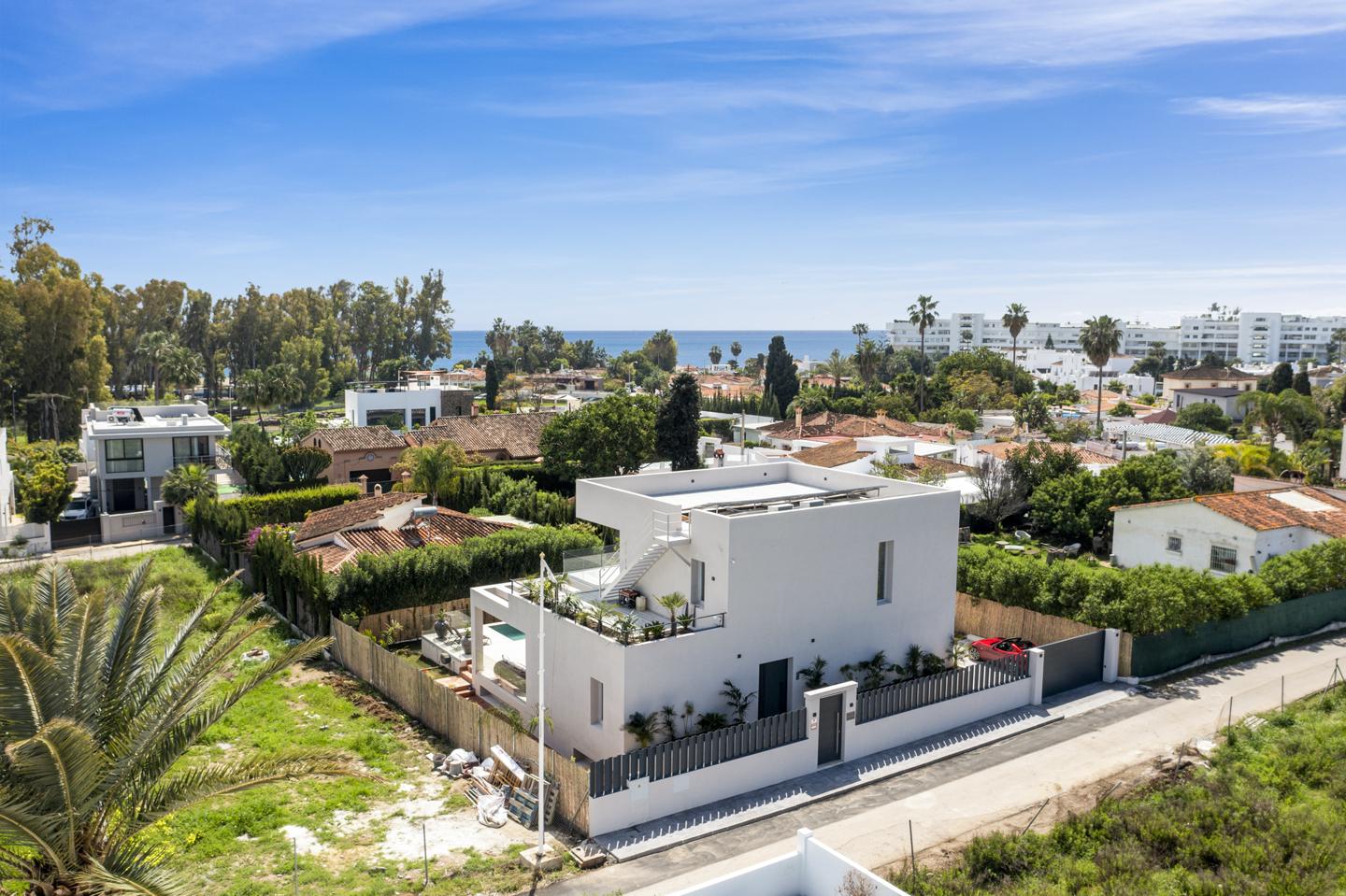 Villa for sale in Marbella - San Pedro and Guadalmina 3