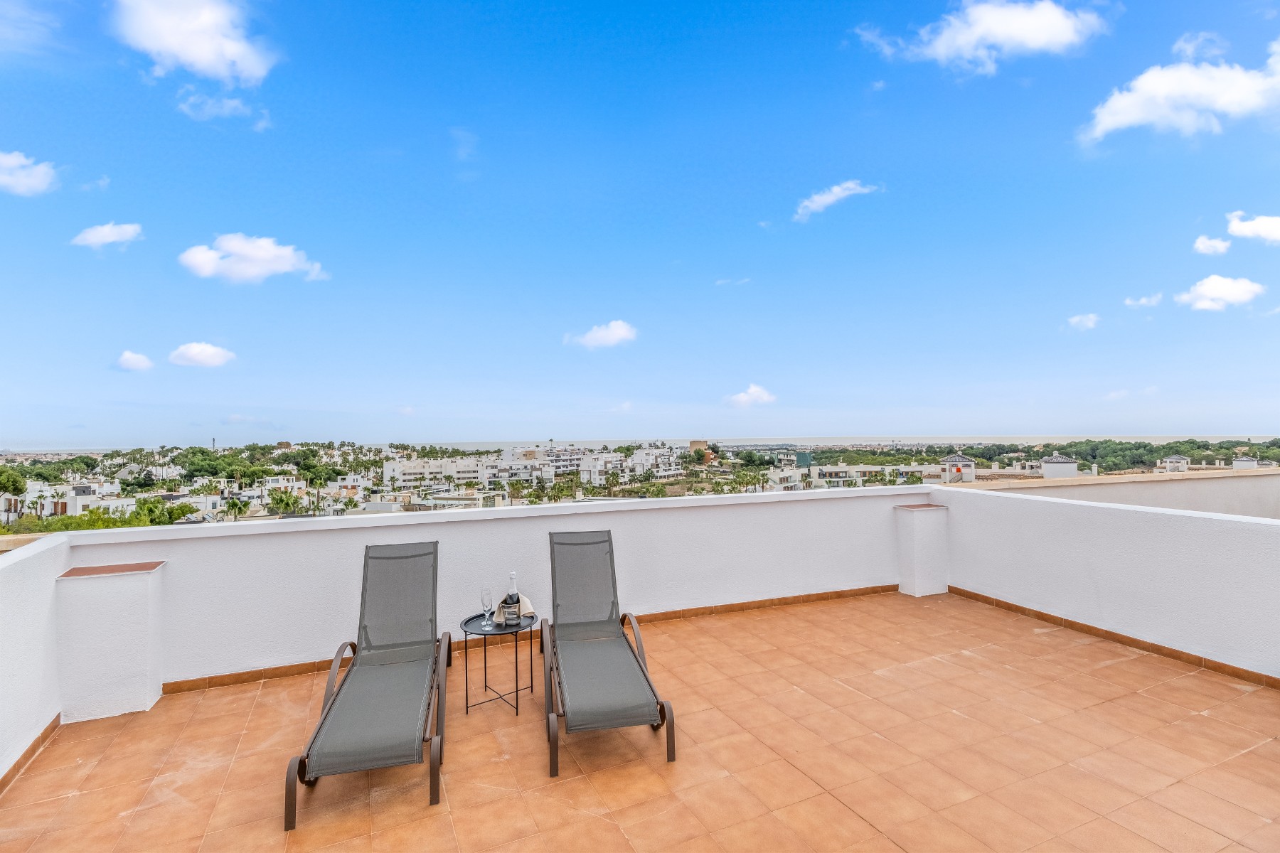 Penthouse for sale in Alicante 2
