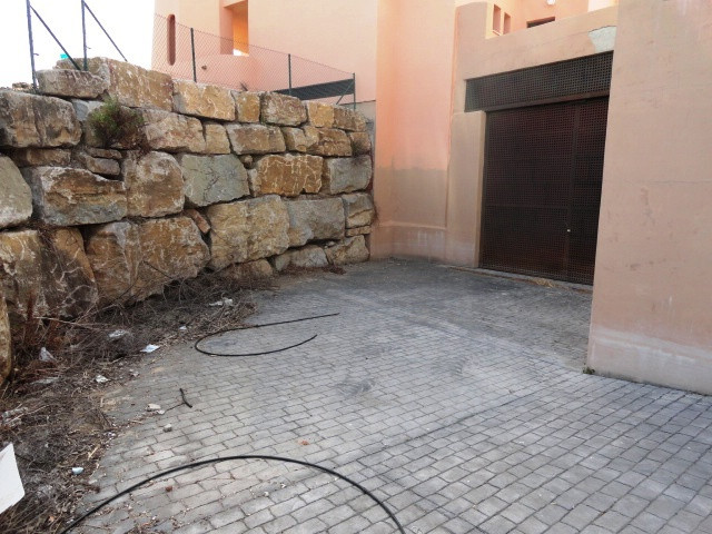 Plot for sale in Casares 19