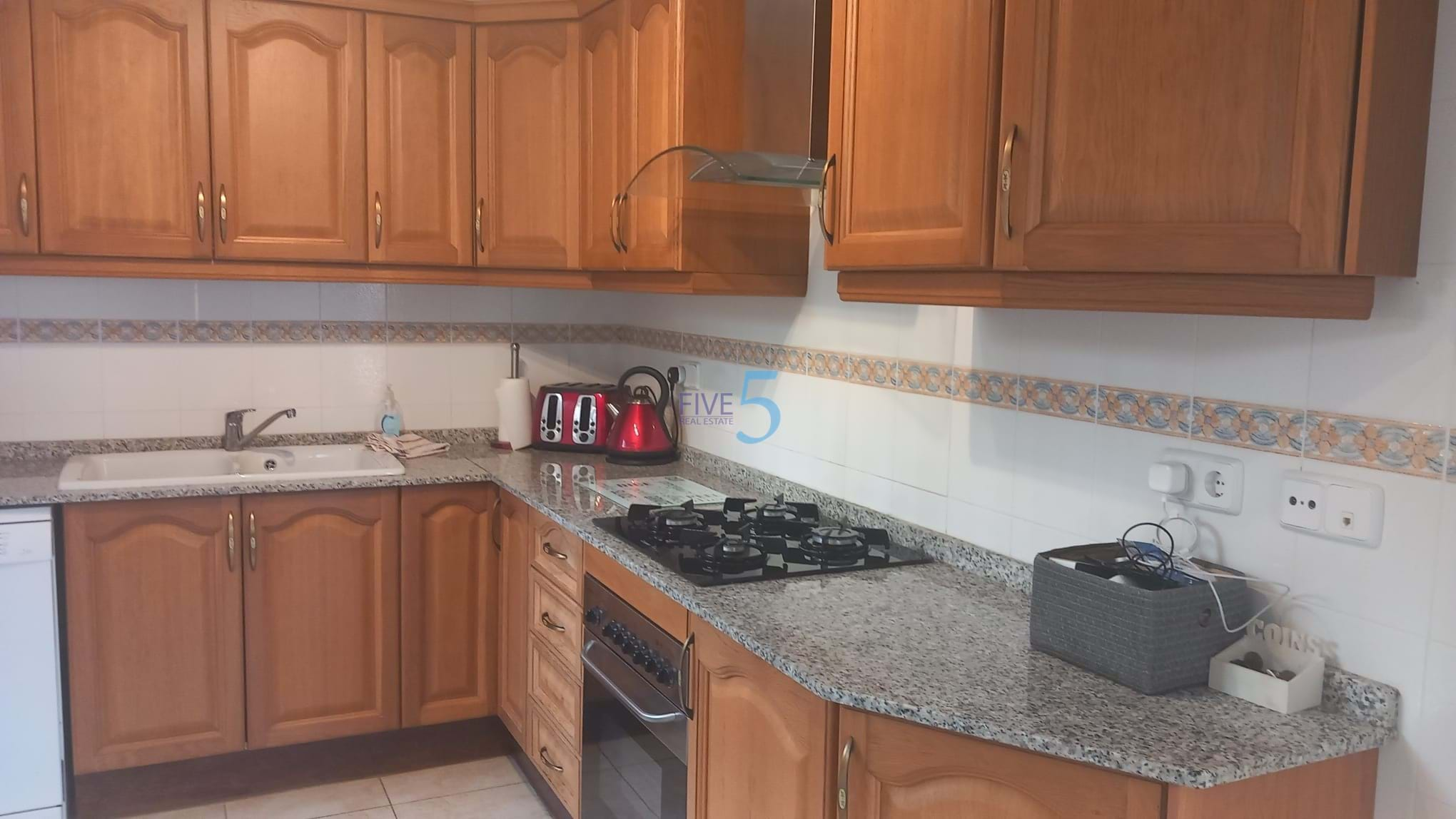 Adosada en venta en Alicante 4