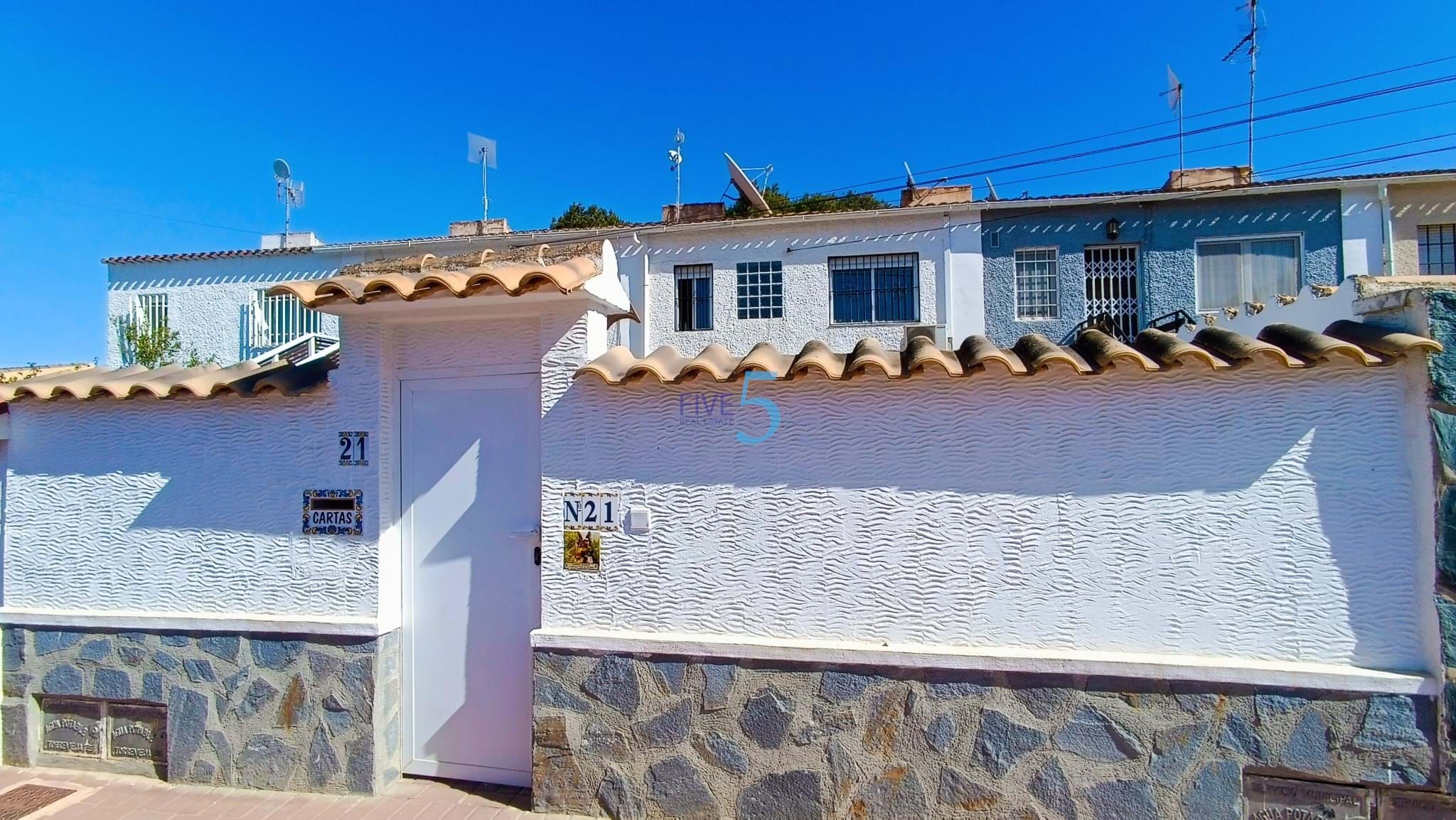 Townhouse for sale in Torrevieja and surroundings 39