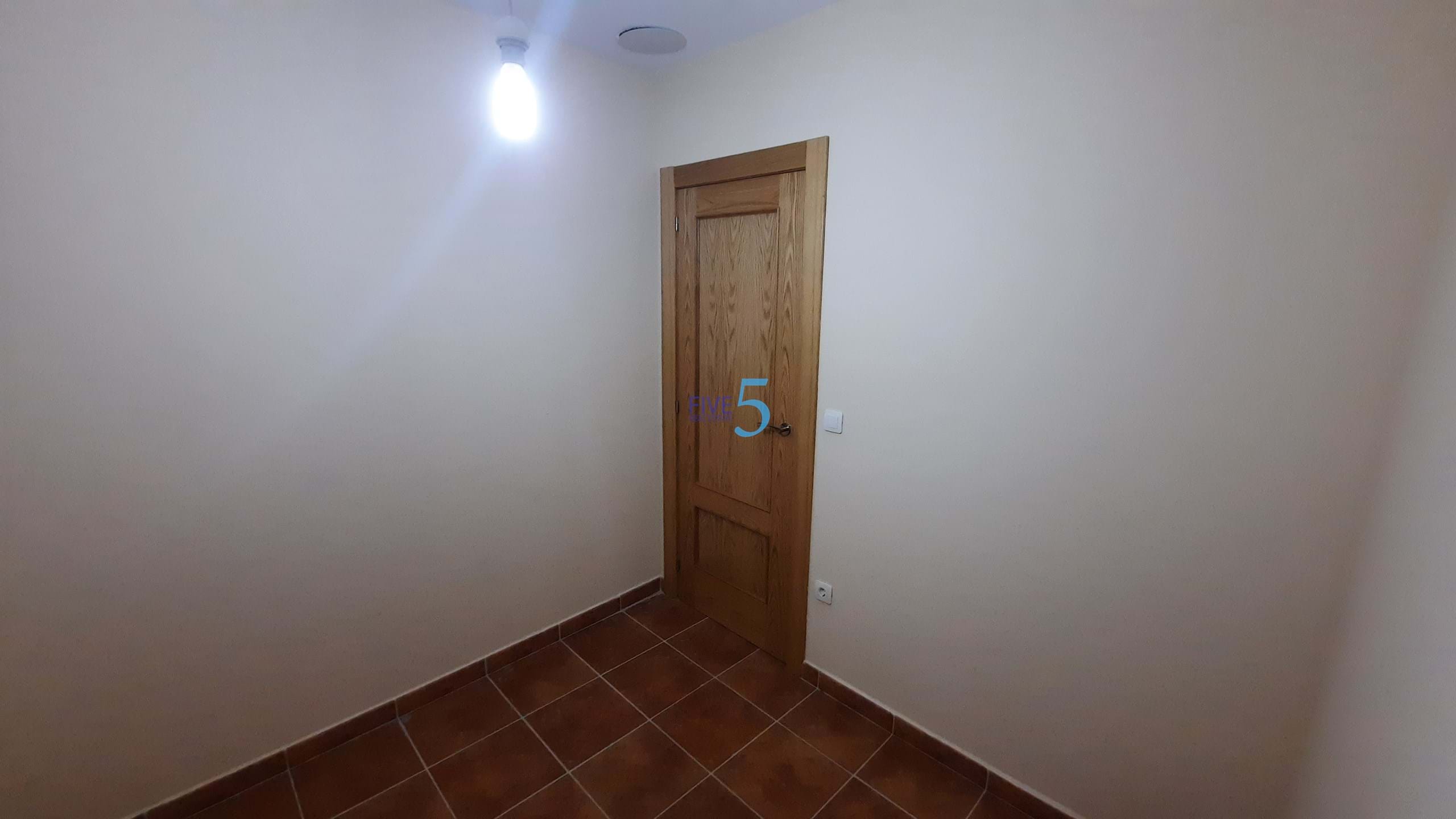 Townhouse for sale in Valencia City 24