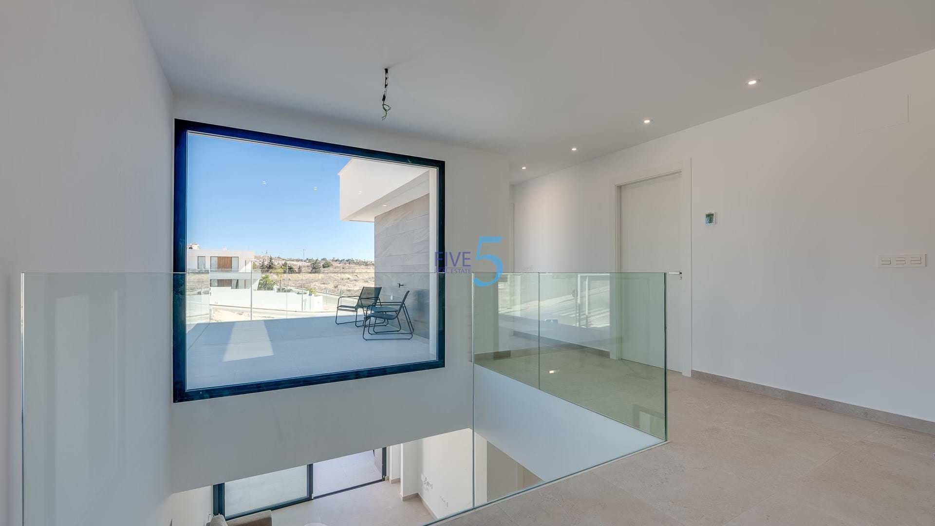 Haus zum Verkauf in Alicante 18