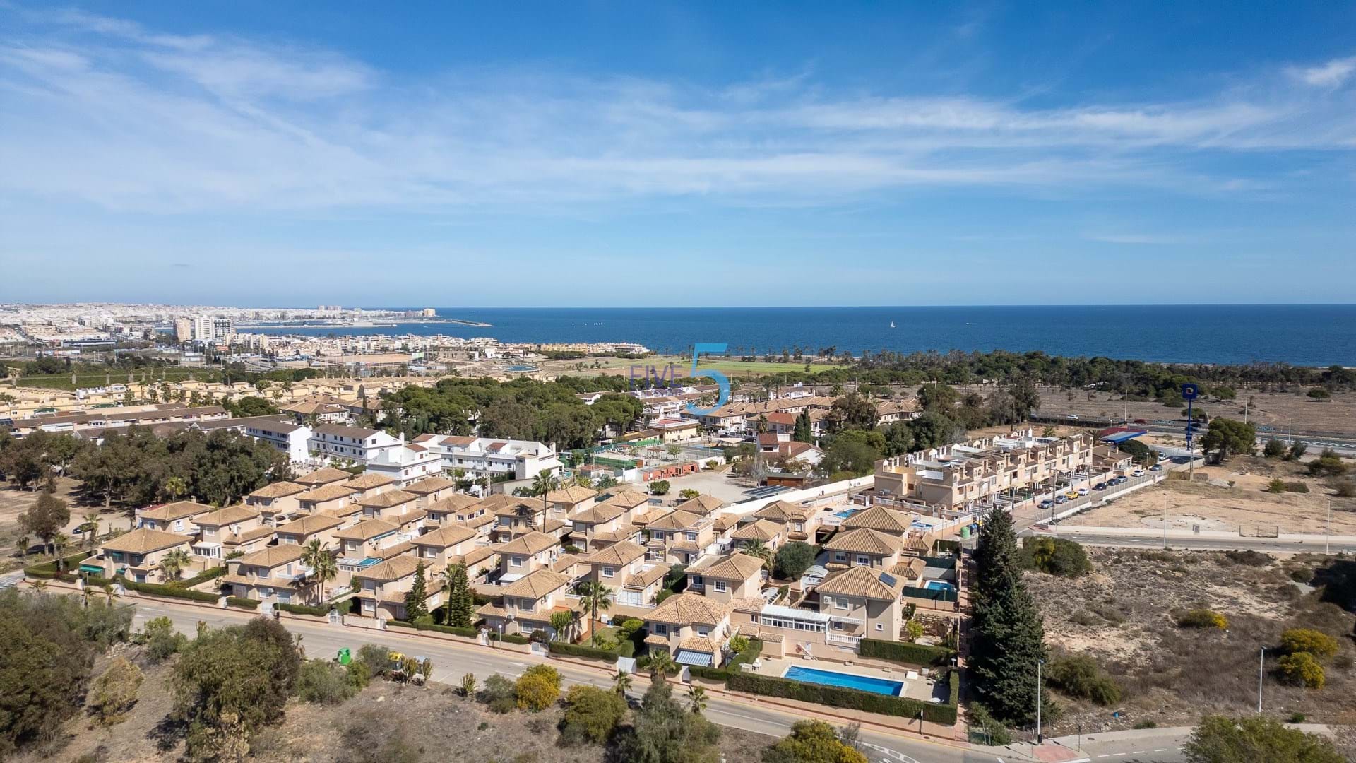 Apartment for sale in Alicante 2