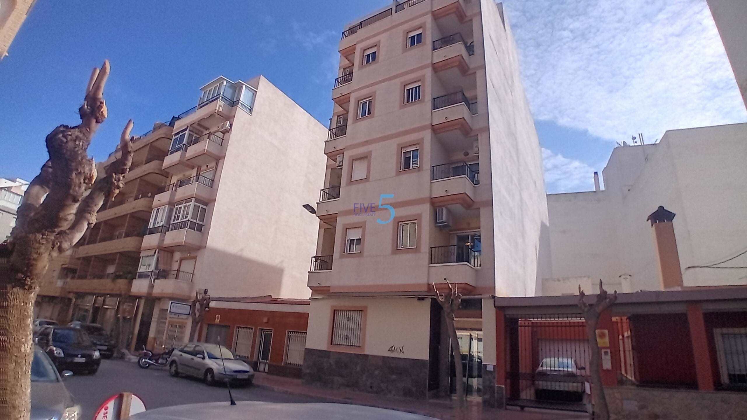 Appartement te koop in Torrevieja and surroundings 1
