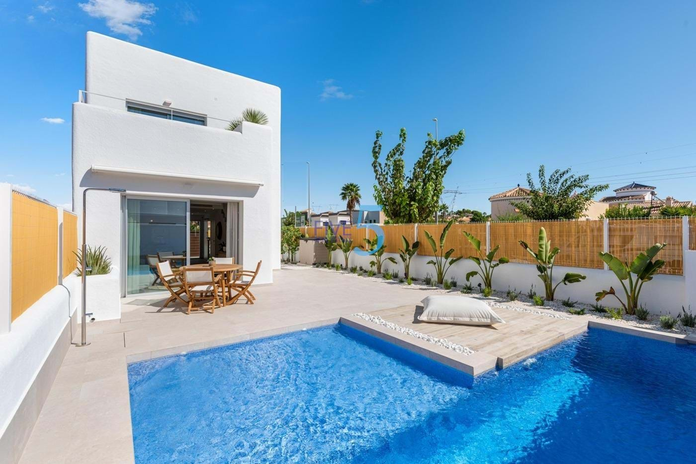 Villa for sale in Los Alcázares 3