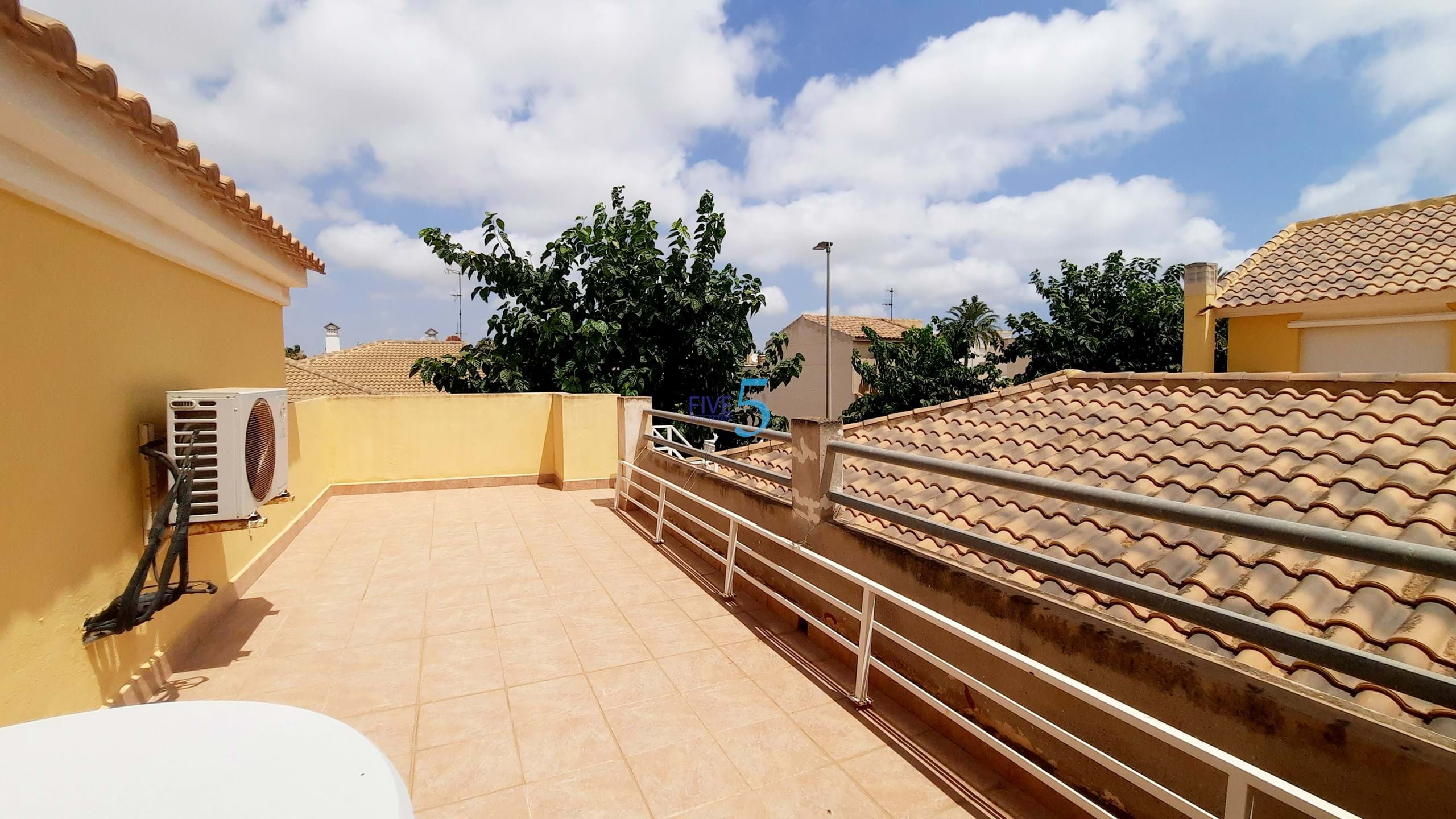 Townhouse for sale in Los Alcázares 17