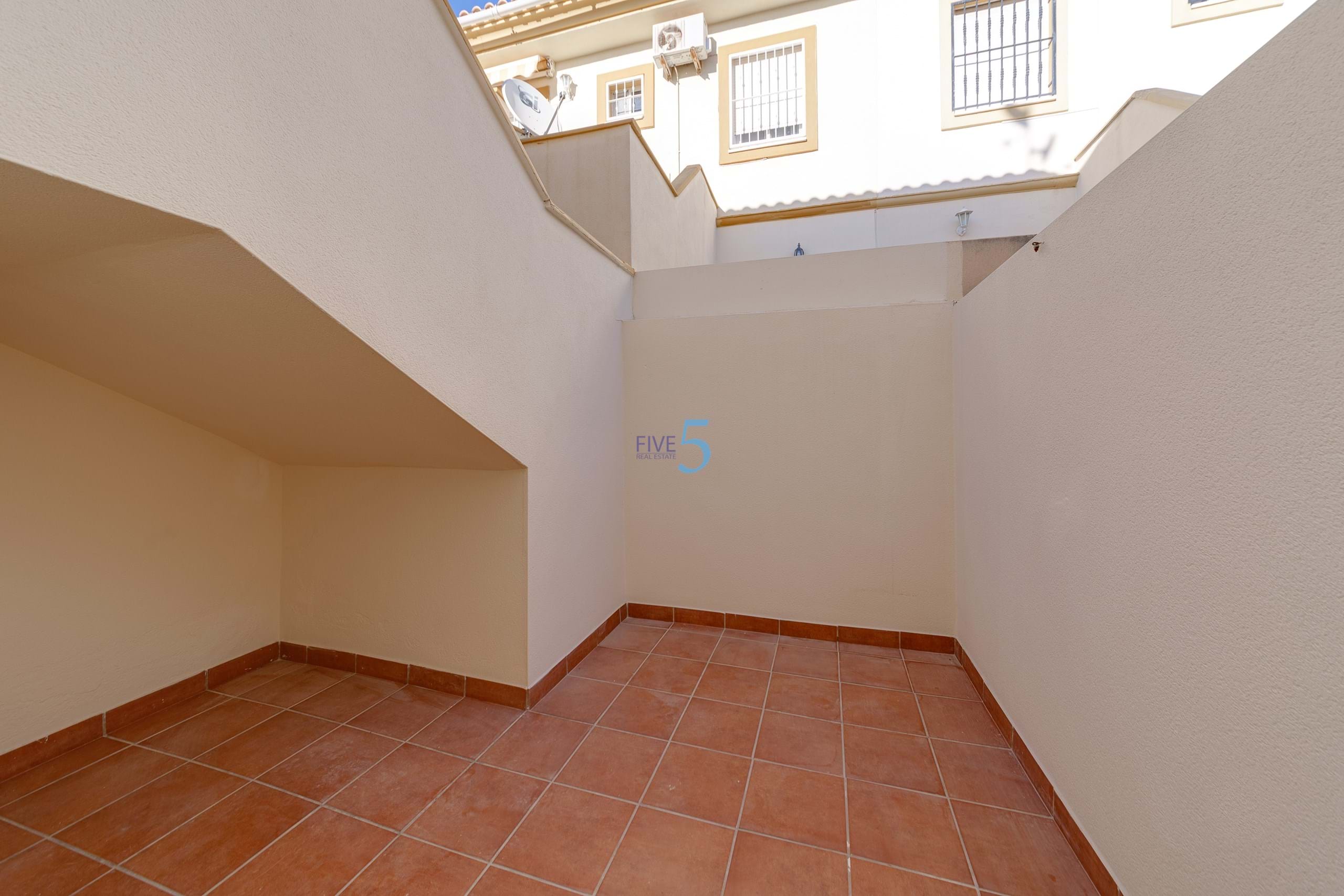 Lägenhet till salu i Alicante 15
