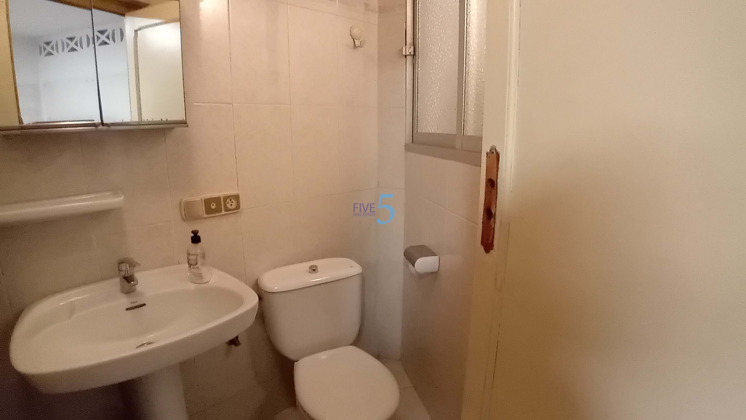 Townhouse for sale in Valencia City 25