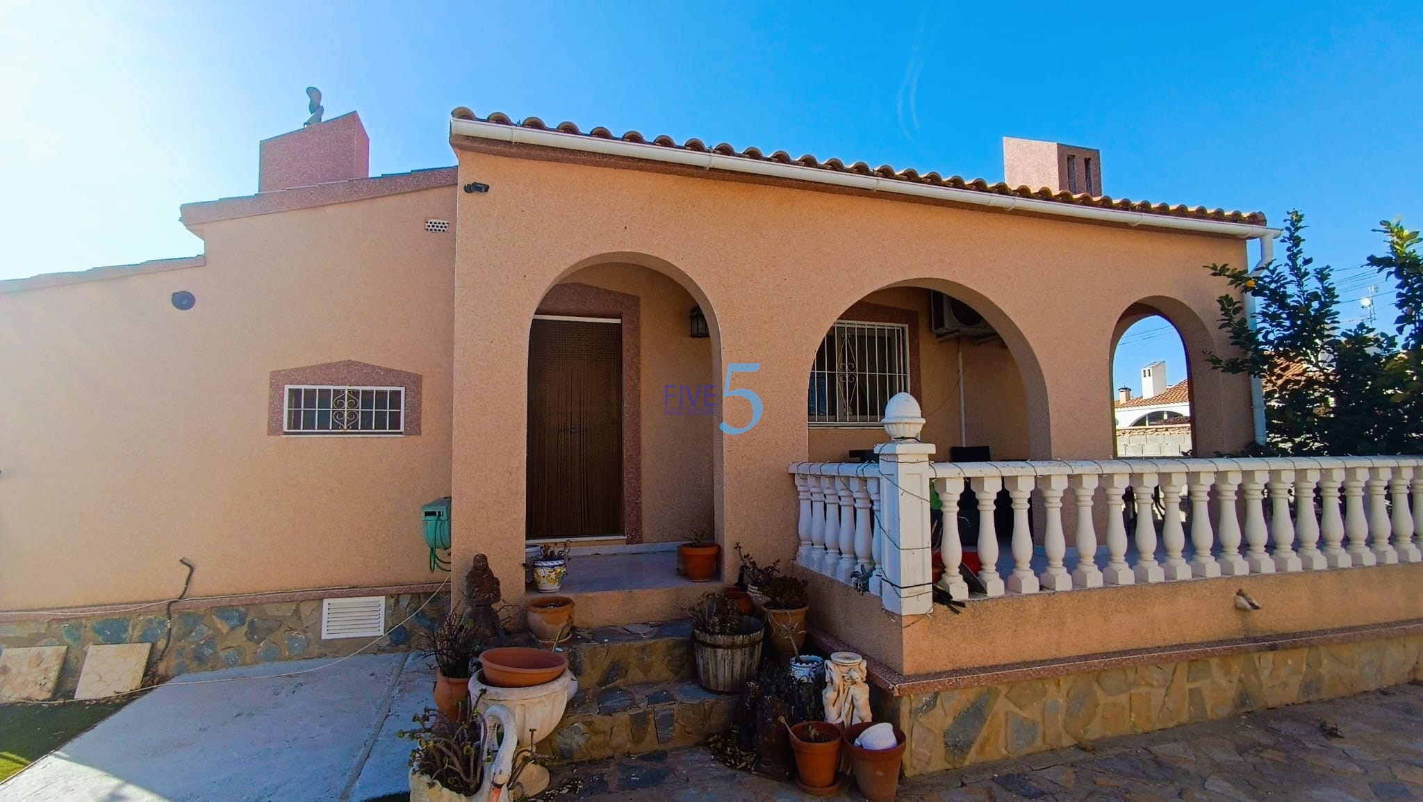 Property Image 581783-playa-flamenca-ii-villa-2-1