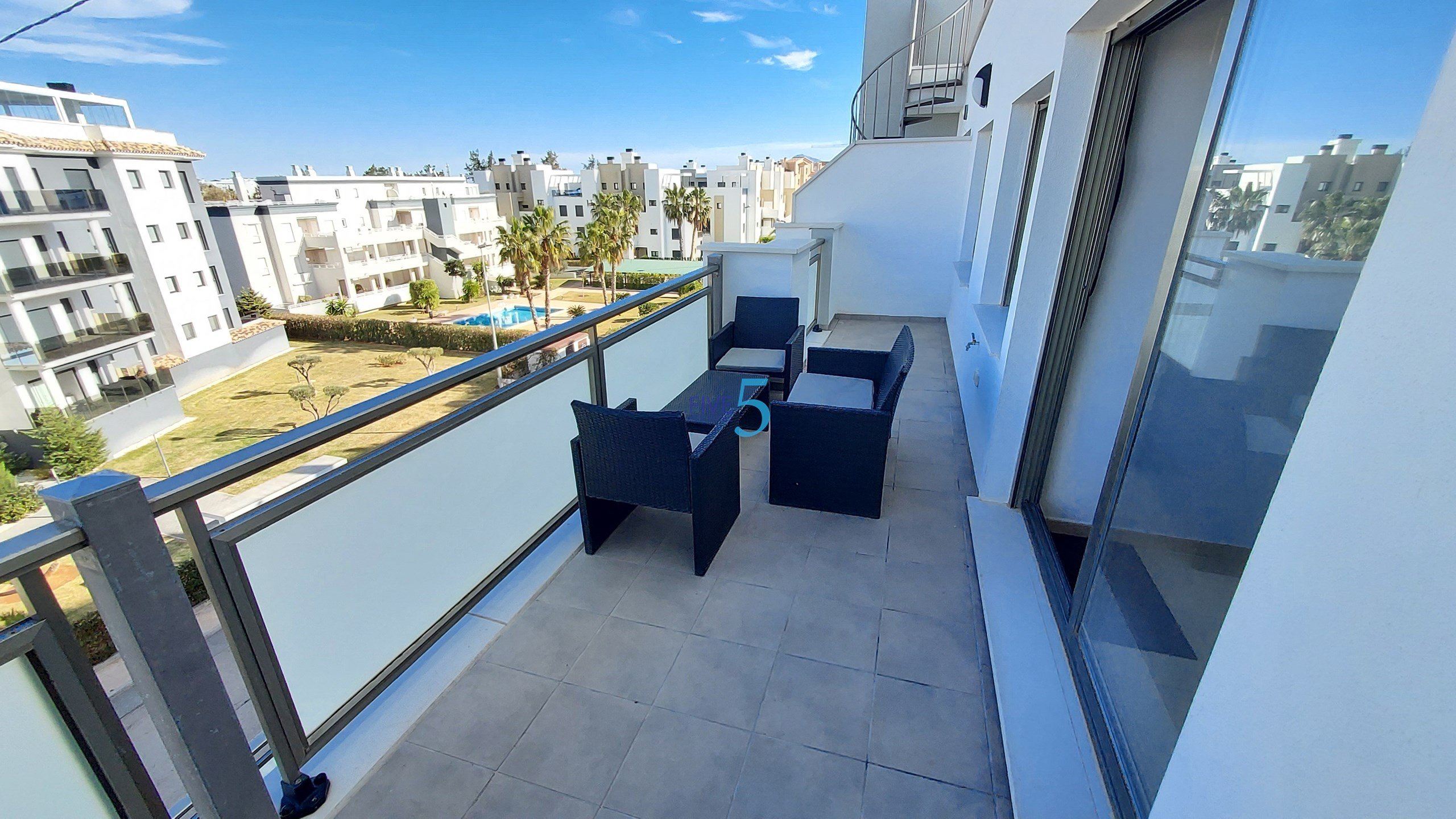 Penthouse for sale in Oliva 16
