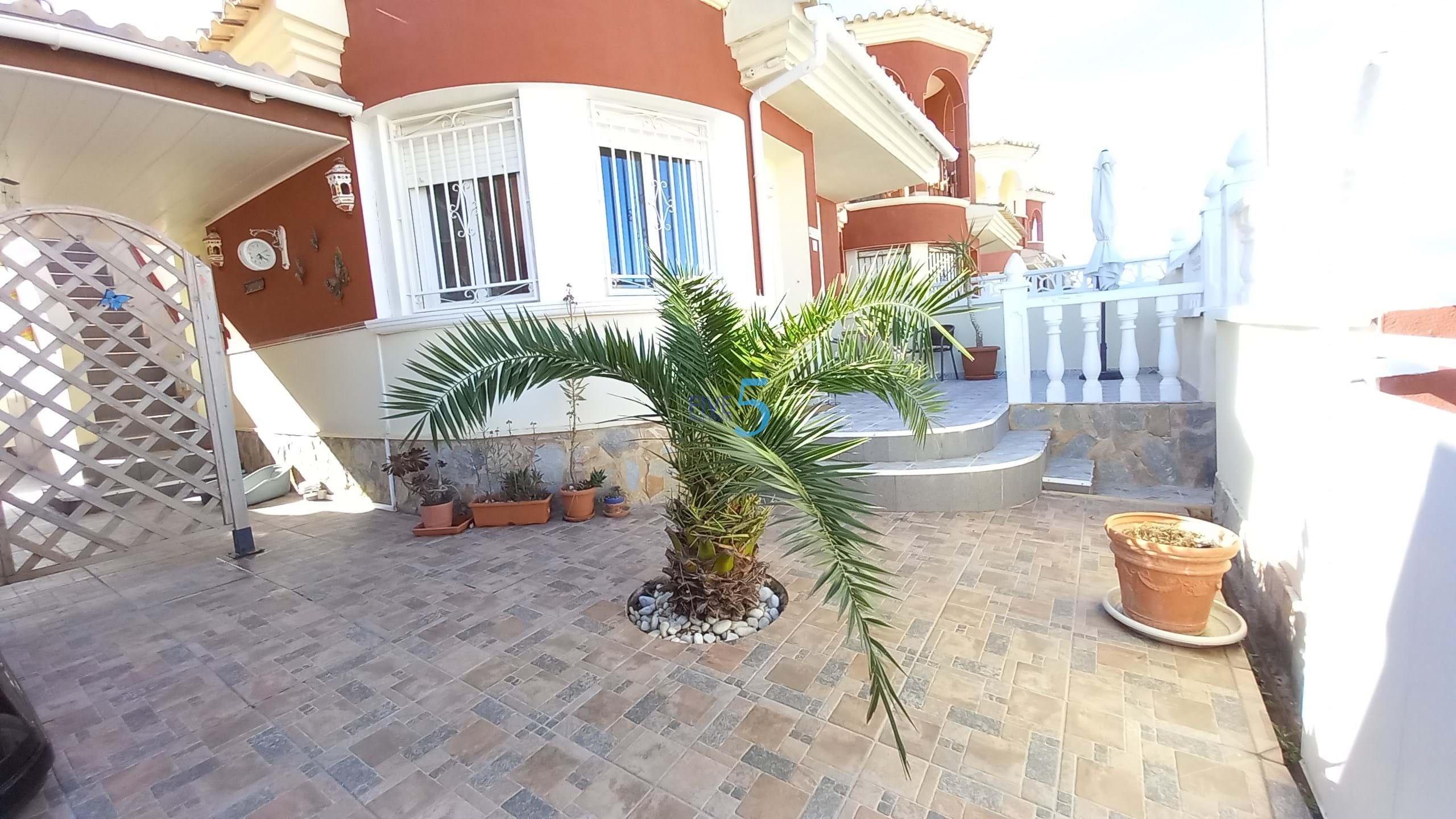 Townhouse for sale in Alicante 14