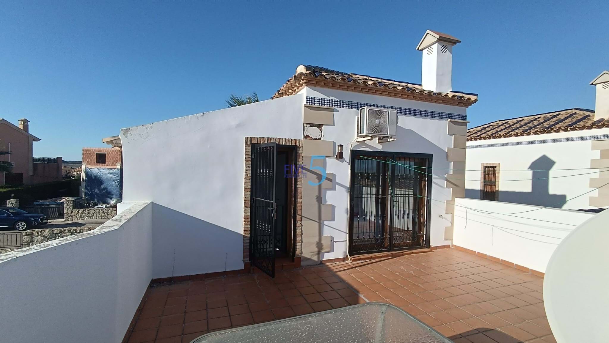Haus zum Verkauf in Alicante 13
