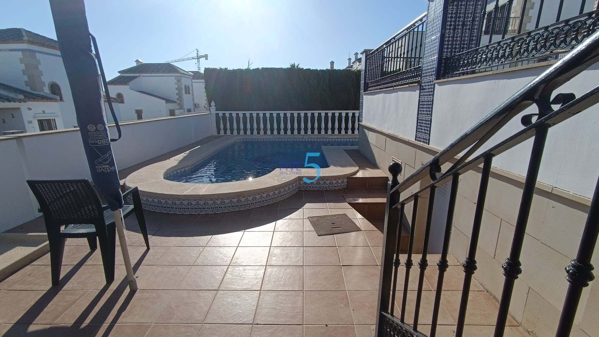 Villa te koop in Alicante 19