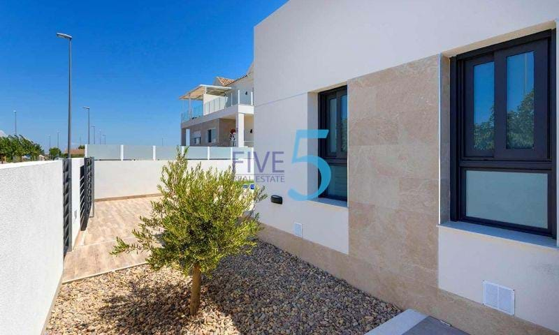 Villa till salu i Alicante 23