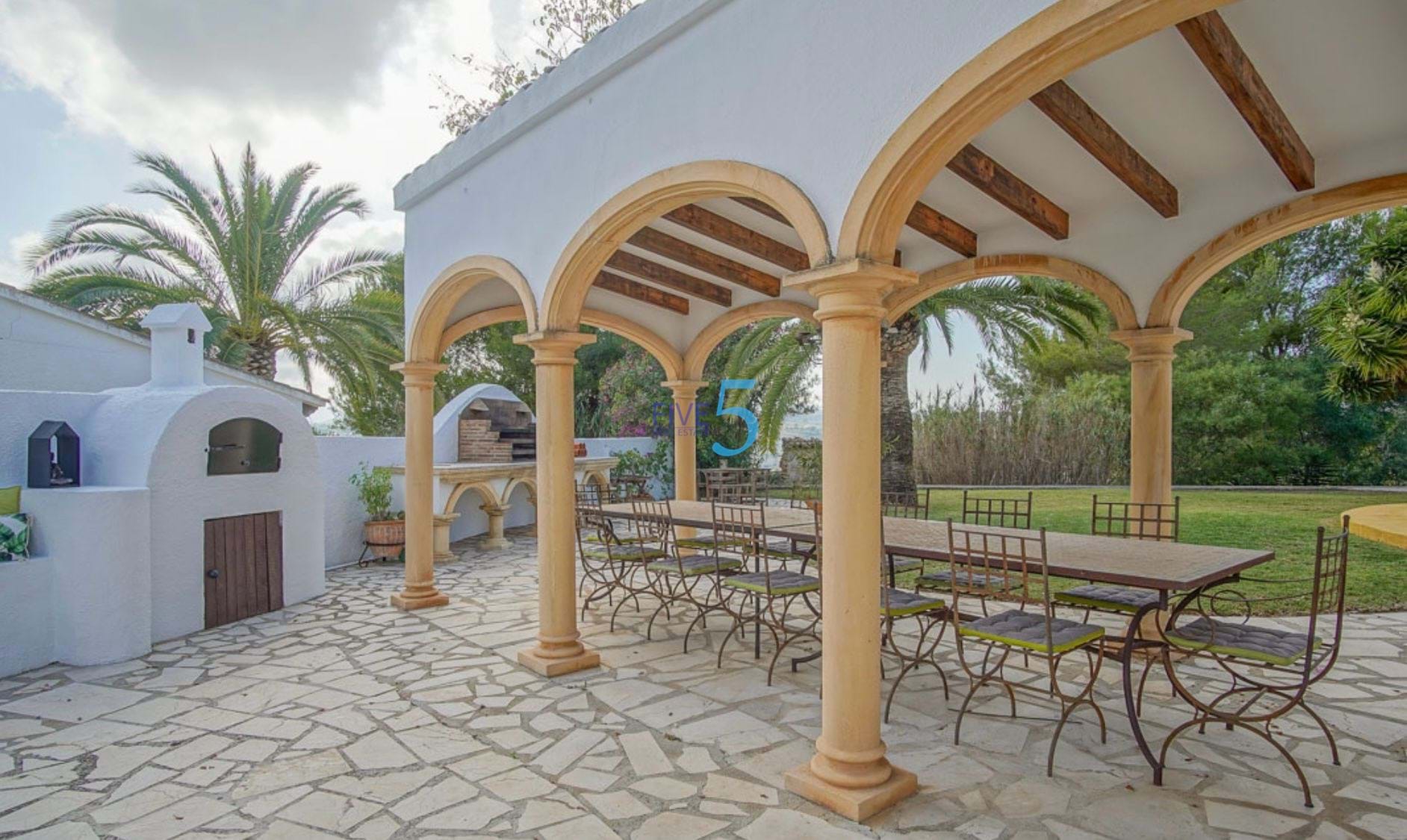 Villa te koop in Teulada and Moraira 39