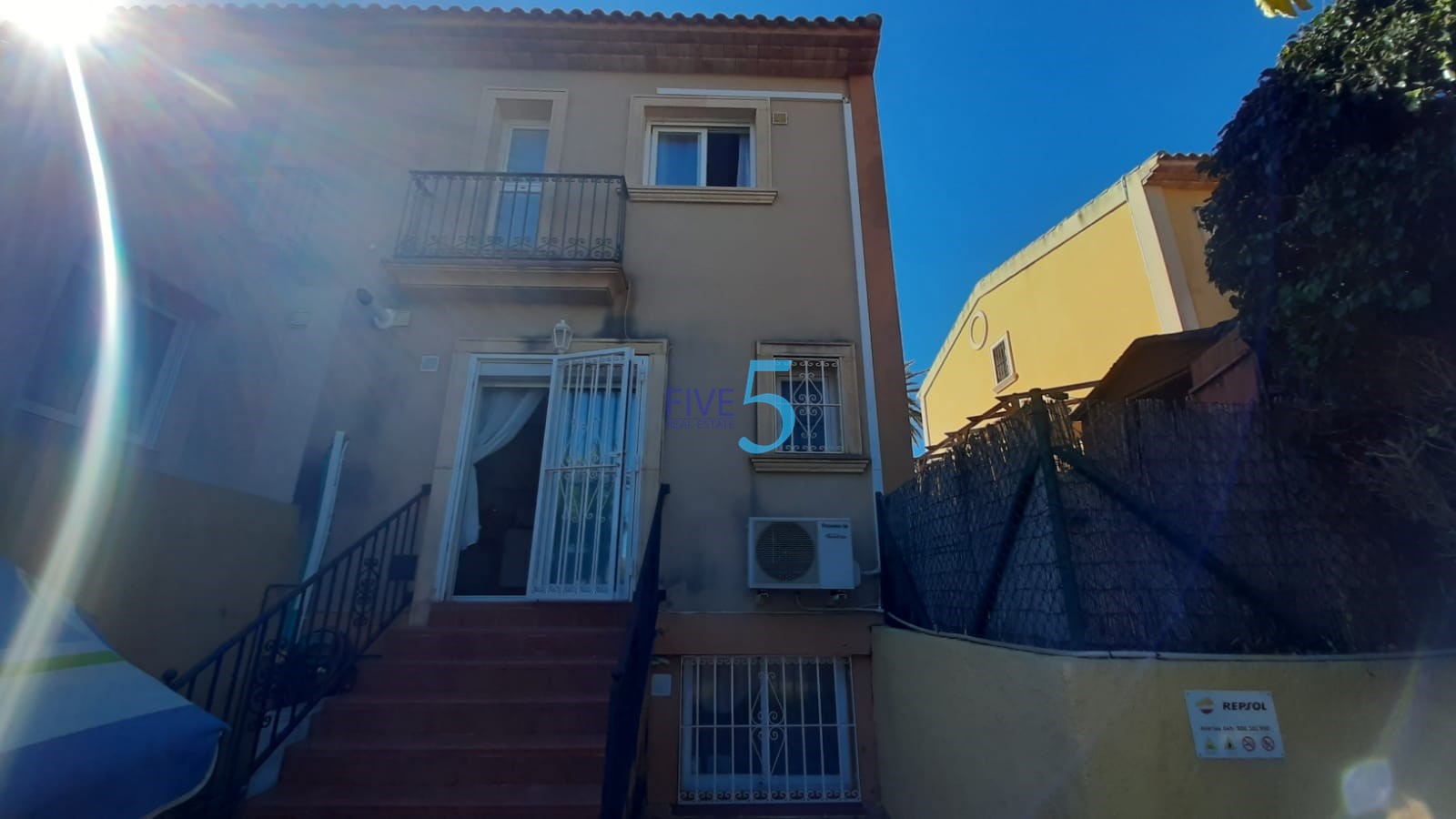Maison de ville à vendre à Alicante 9