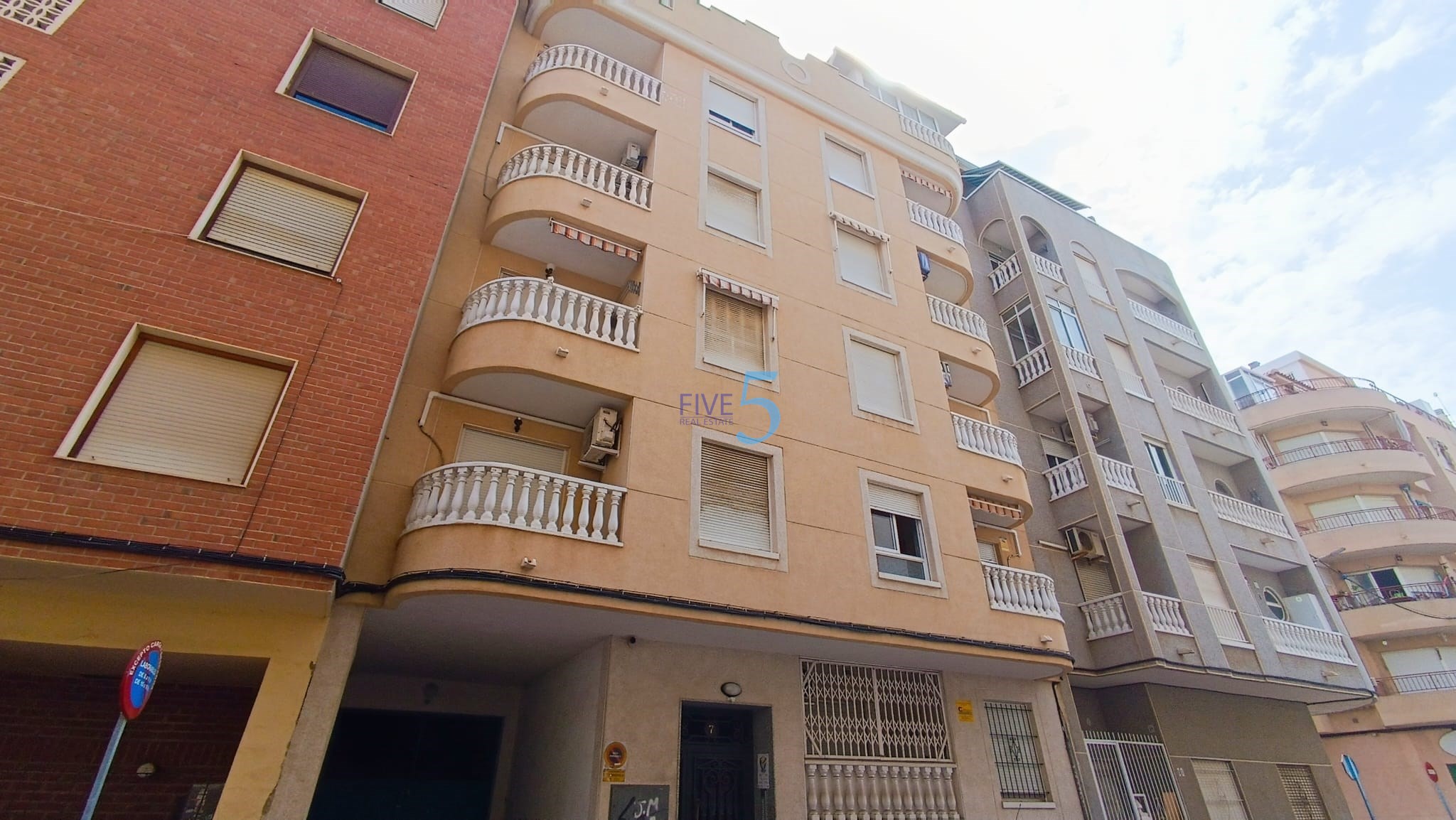 Property Image 582086-torrevieja-apartment-2-1