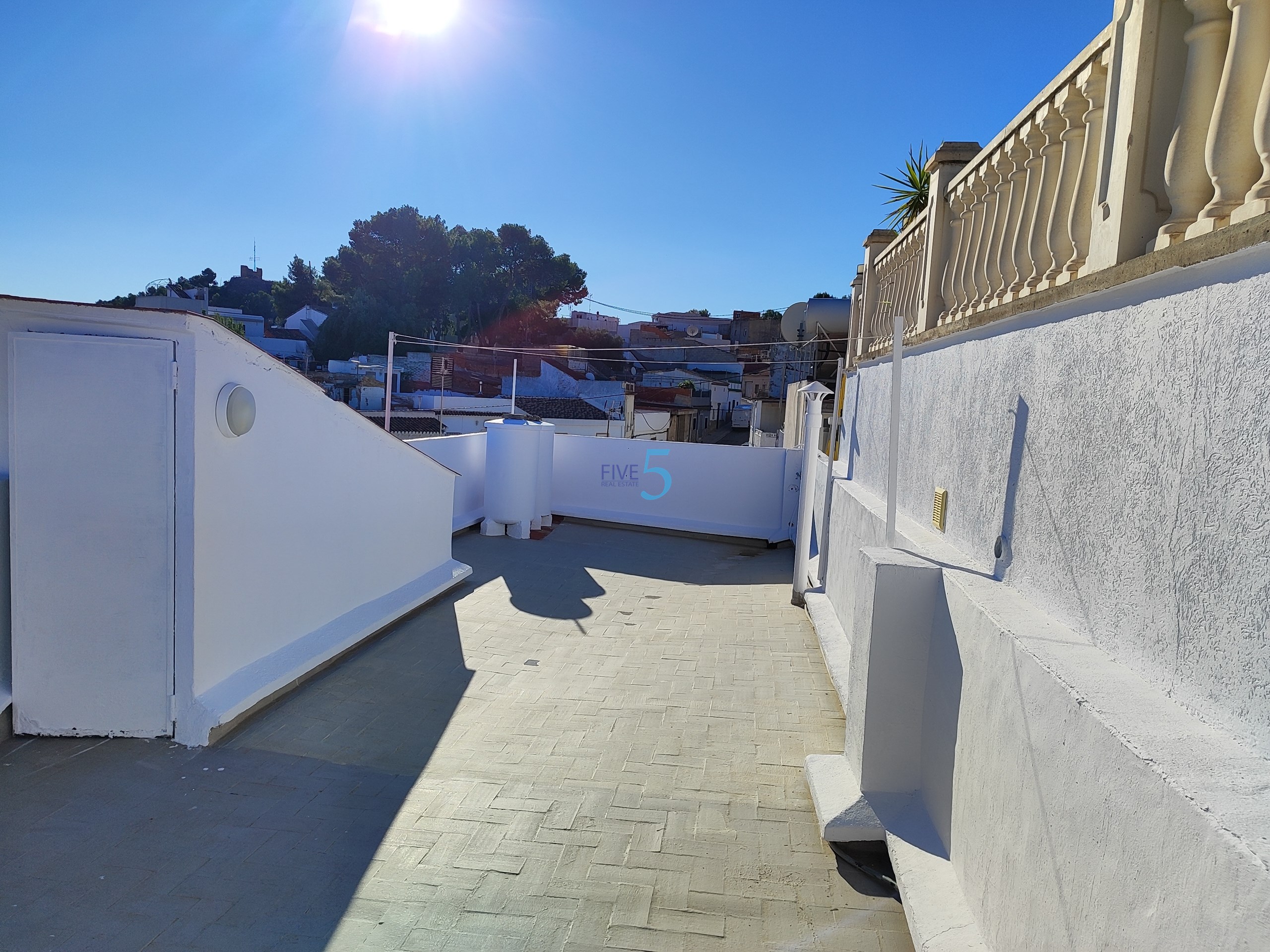 Townhouse for sale in Valencia City 23
