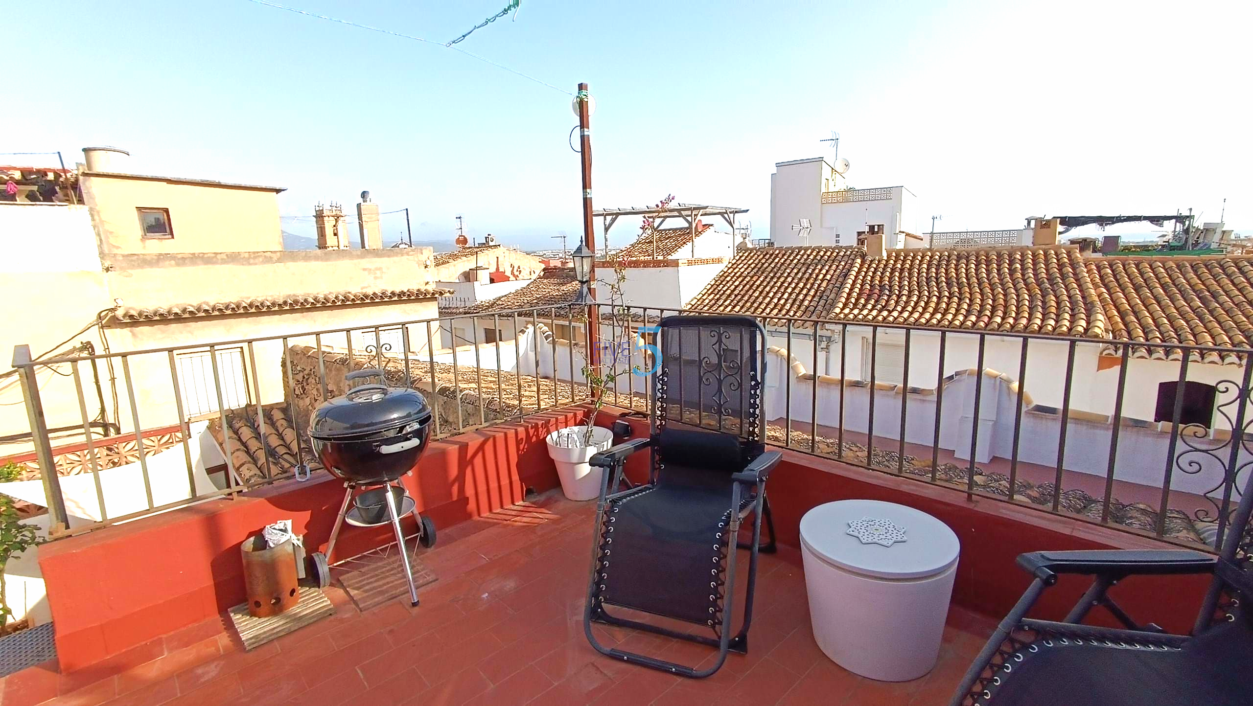 Townhouse for sale in Valencia City 17