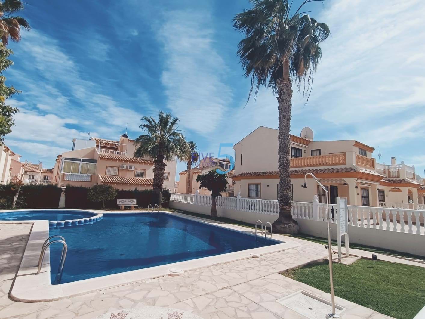 Property Image 582230-playa-flamenca-ii-townhouses-3-2