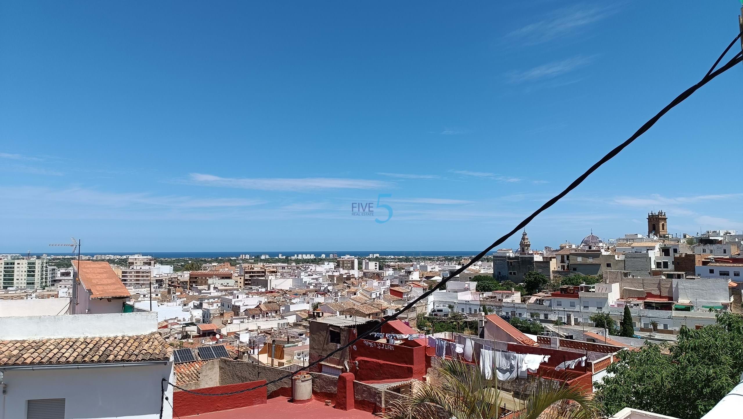 Townhouse for sale in Valencia City 20