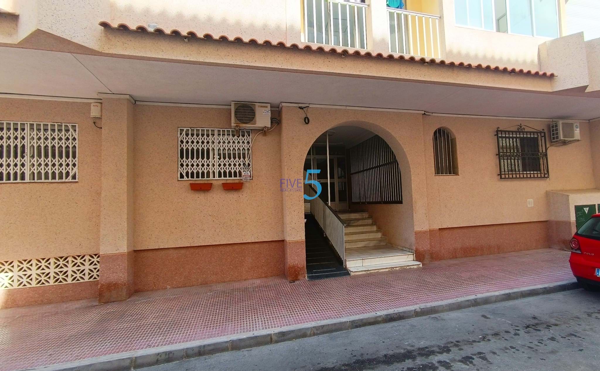 Apartment for sale in Guardamar and surroundings 2