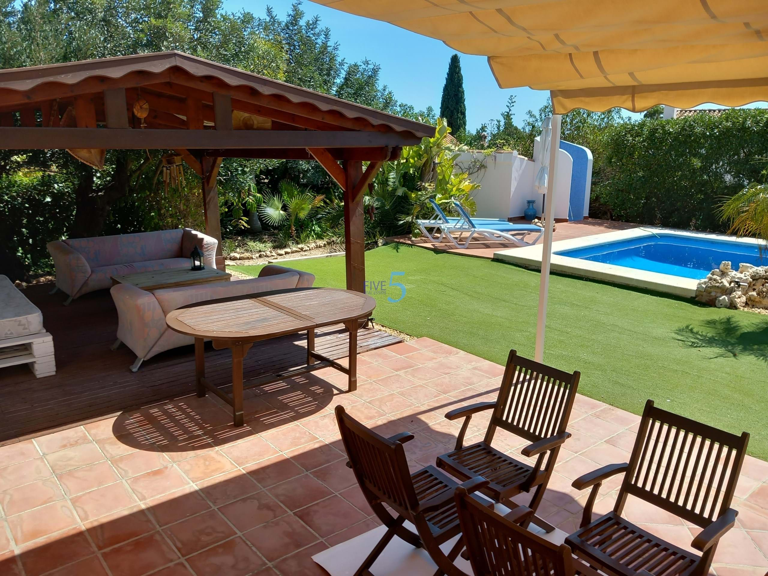 Villa à vendre à Alicante 18