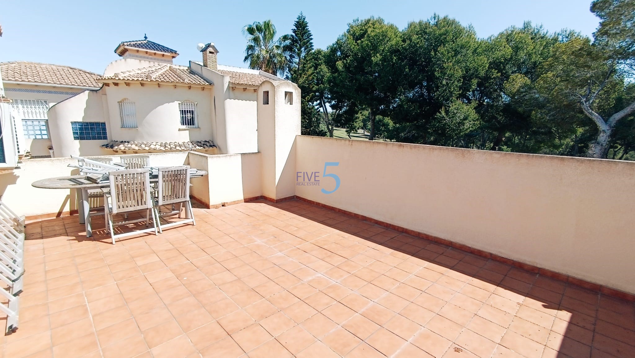 Villa à vendre à Alicante 26