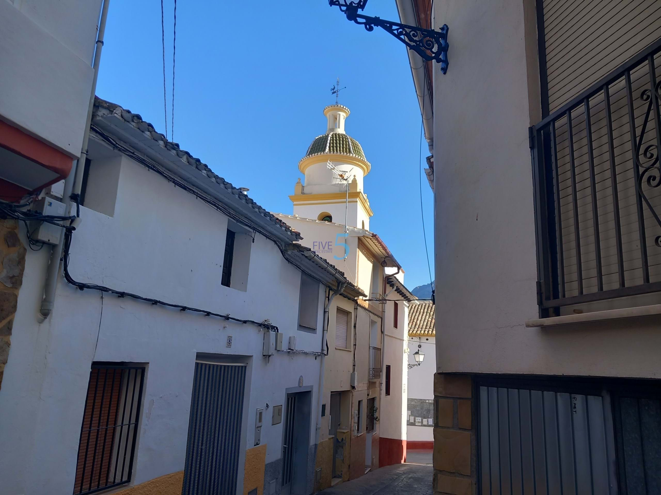 Maison de ville à vendre à Alicante 5