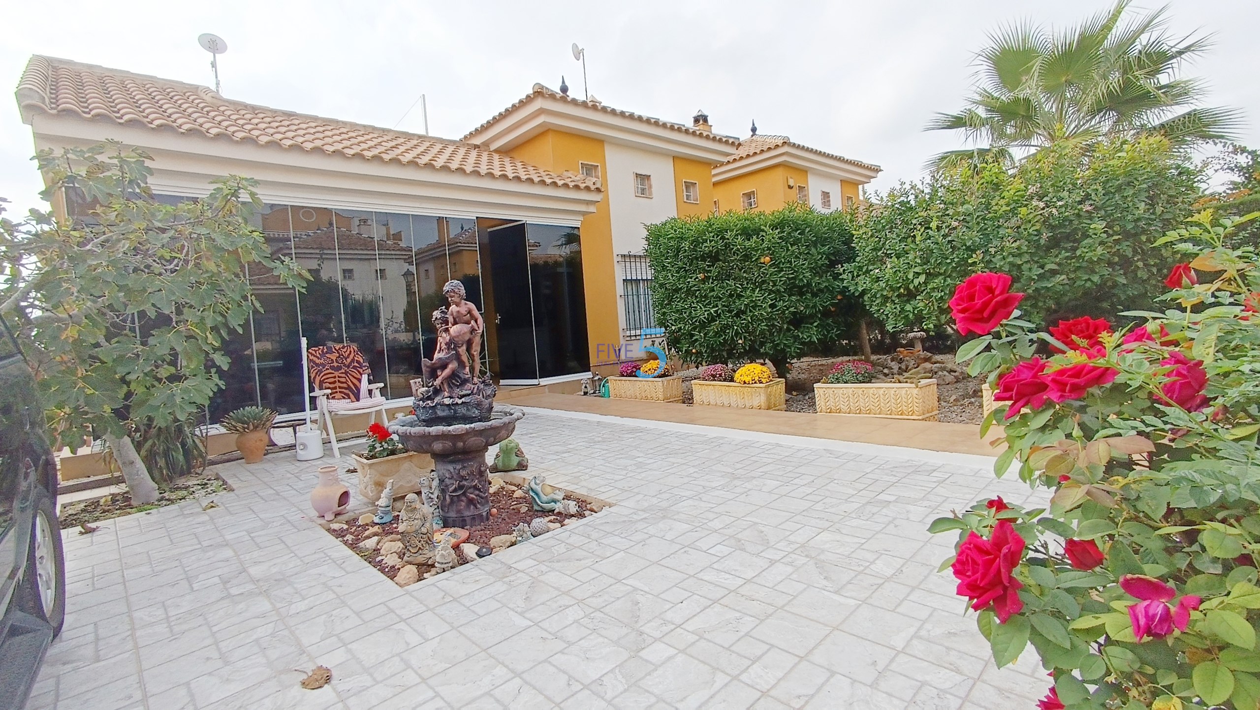 Villa te koop in El Campello 1