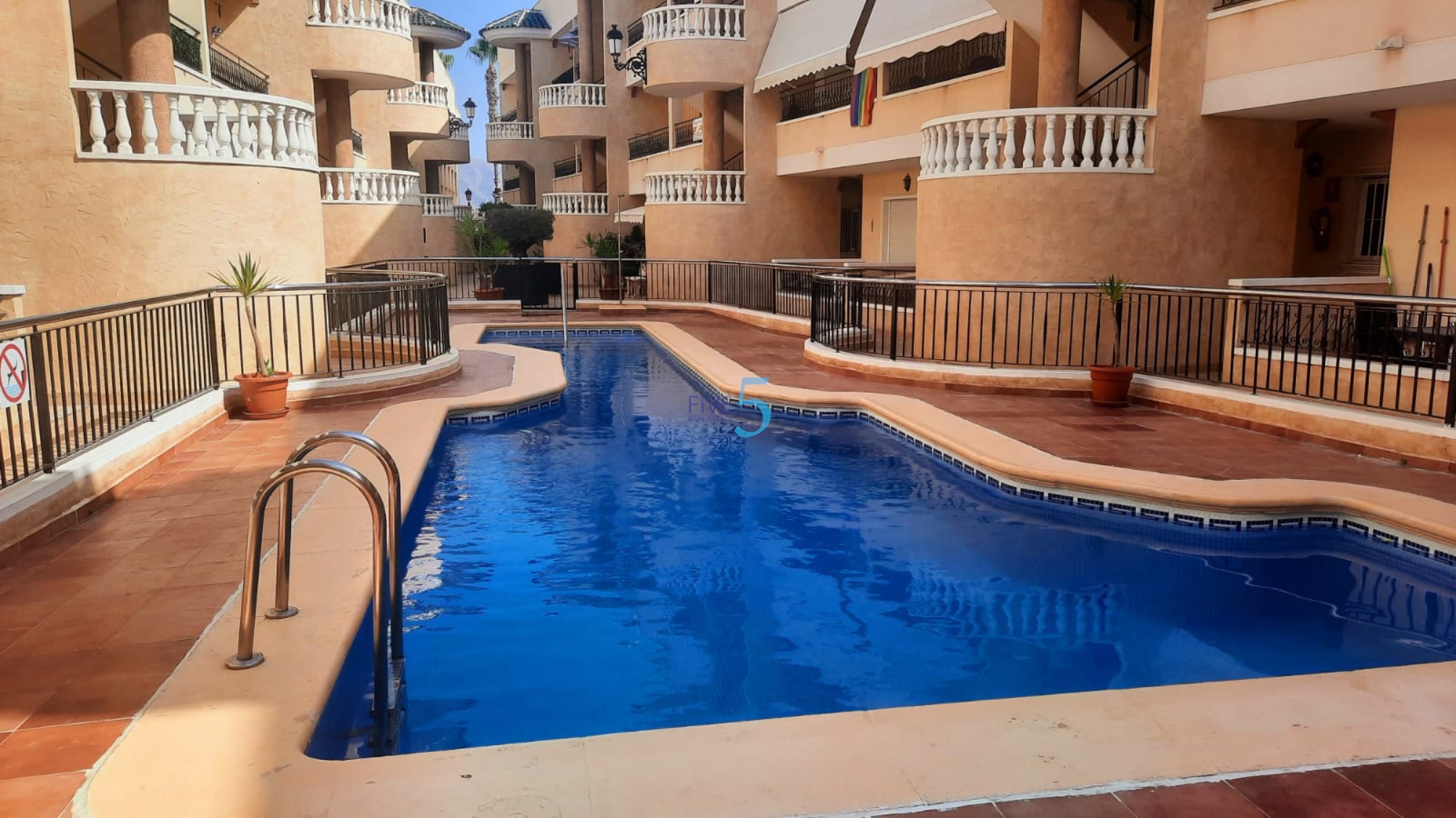Penthouse for sale in Alicante 6