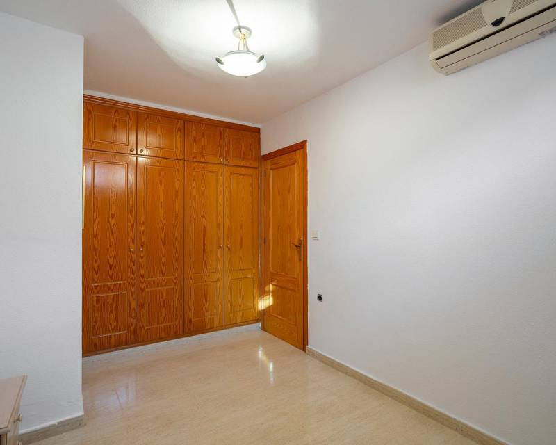 Townhouse for sale in Guardamar and surroundings 32