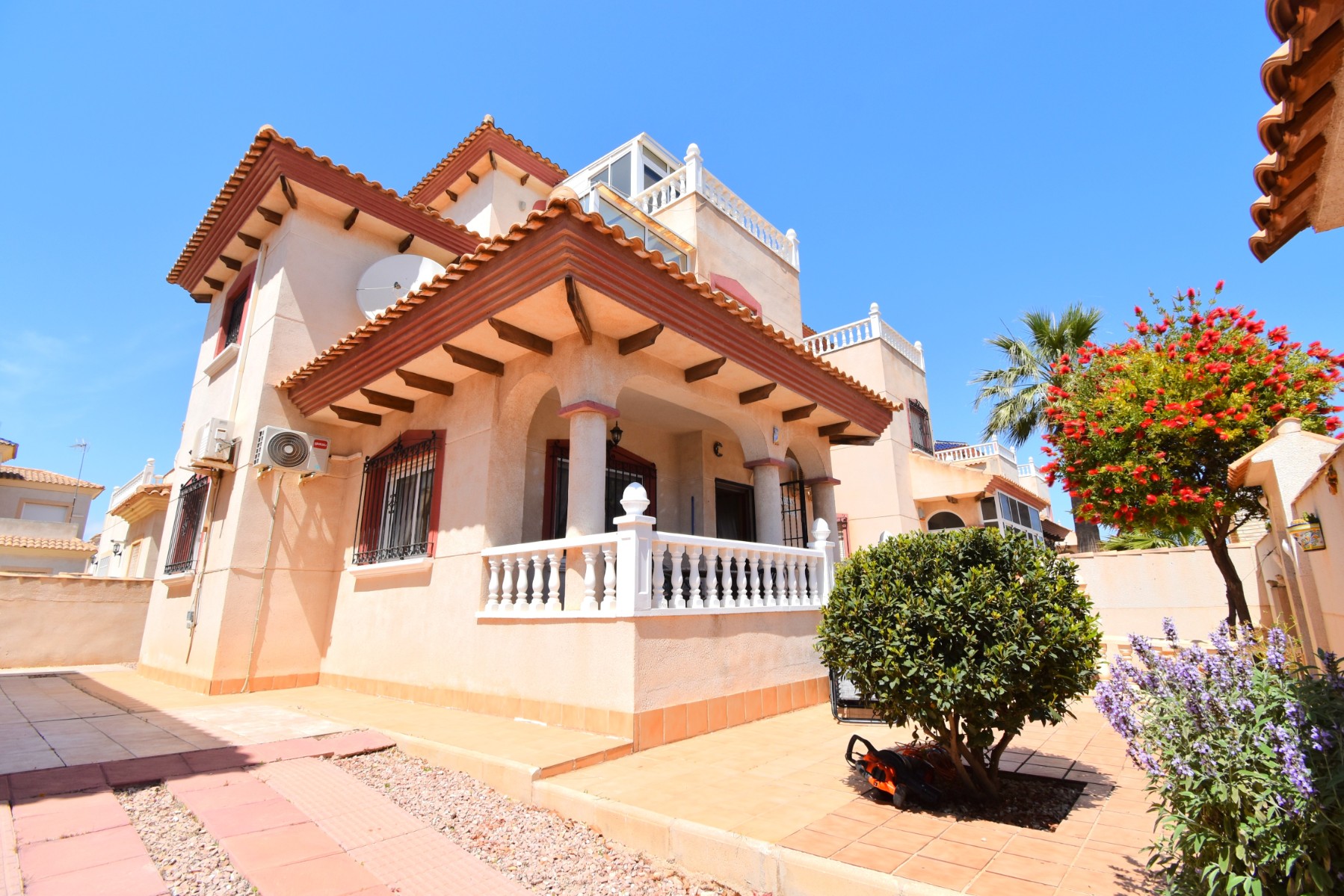 Property Image 582827-playa-flamenca-ii-villa-3-2