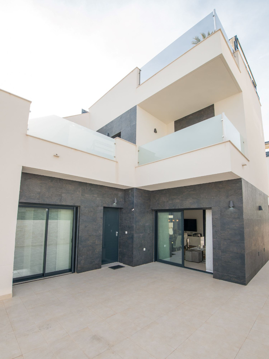 Maison de ville à vendre à Alicante 19