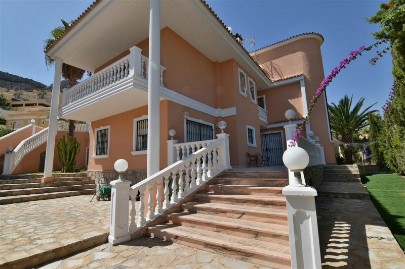 Villa te koop in Calpe 31