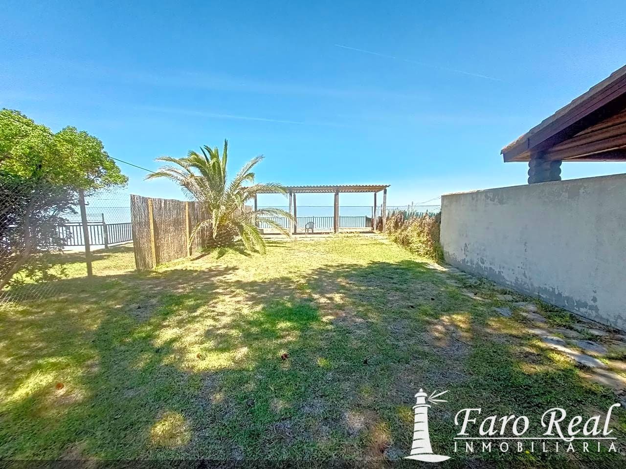 Villa for sale in Costa de Cádiz Northwest 4