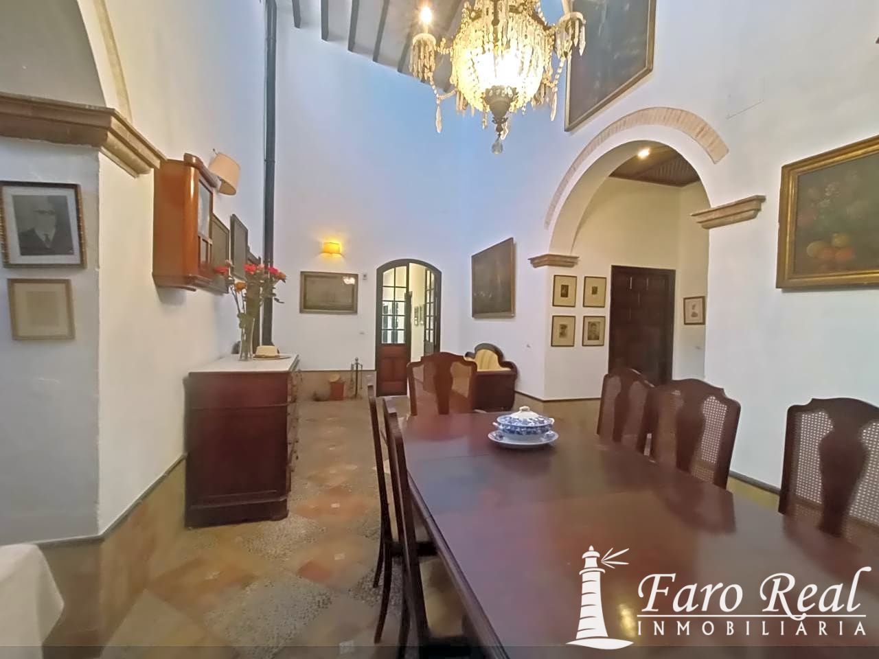 Villa for sale in Costa de Cádiz Northwest 40