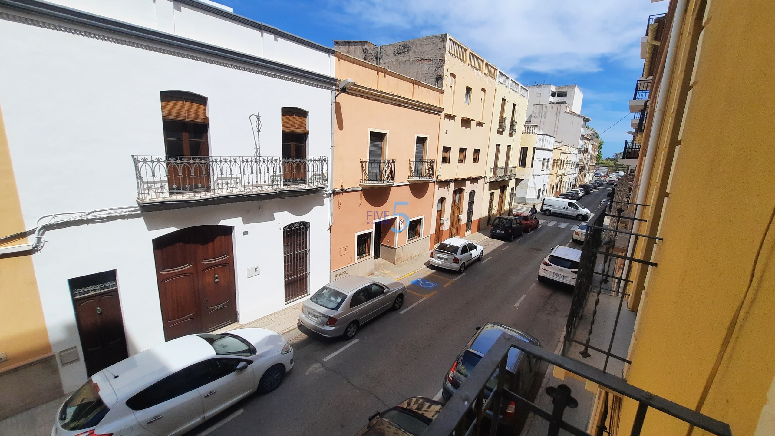 Townhouse te koop in Valencia City 19