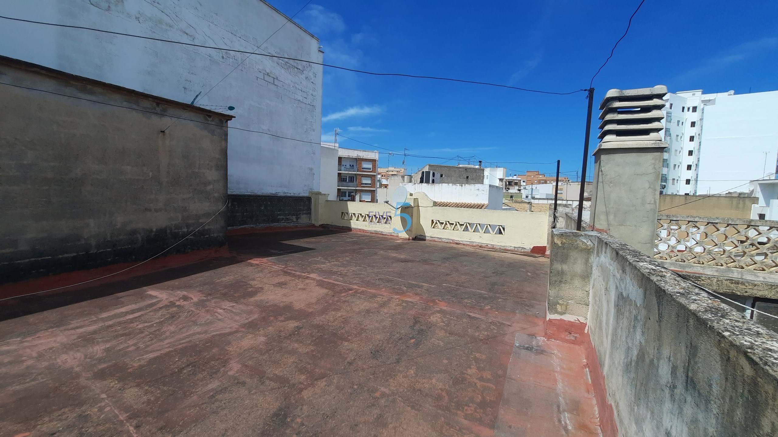 Townhouse for sale in Valencia City 27