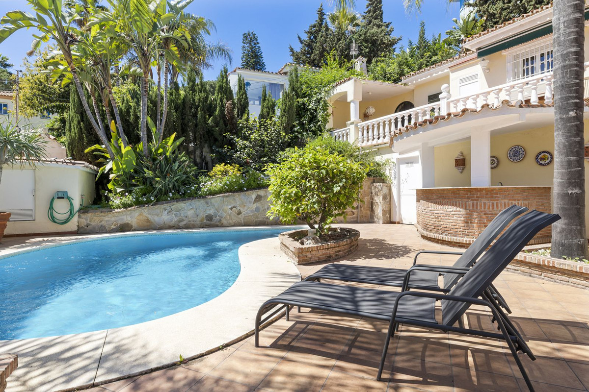 Villa te koop in Marbella - Nueva Andalucía 50